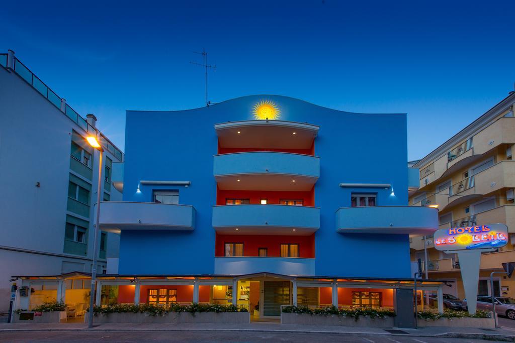 Hotel Le Soleil Сан-Бенедетто-дель-Тронто Экстерьер фото